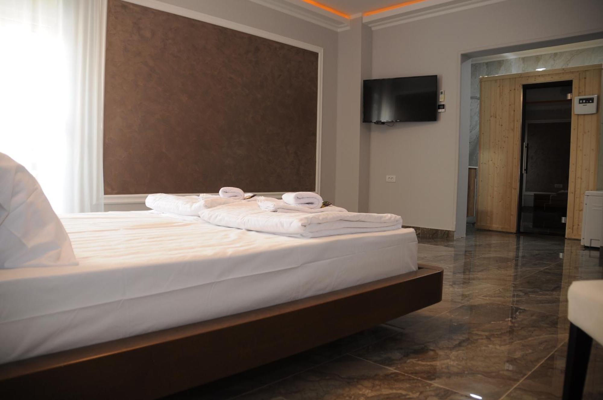 Sobe Sova Kikinda Hotel Екстериор снимка