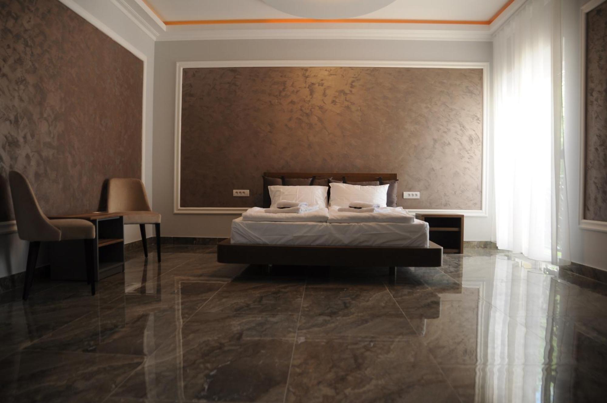 Sobe Sova Kikinda Hotel Екстериор снимка
